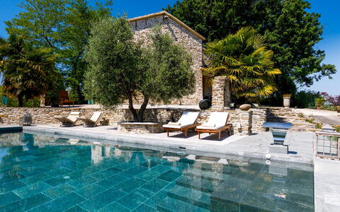 Il Castellaccio 8: Blu, Piscina, Giochi D'Acqua, Flagstone, Ricorrere, Eco Hotel, Villa