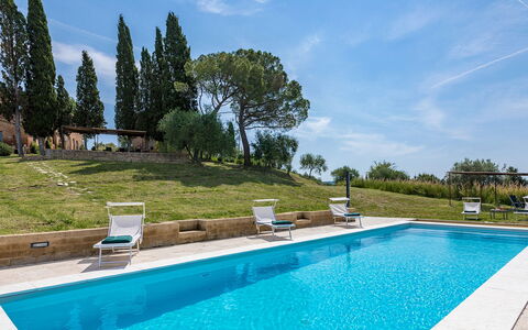 Casale Rasa 20+2: Blu, Piscina, Estate, Giardino, Mobili Da Esterno, Villa, Landscaping, Agriturismo, Lettino