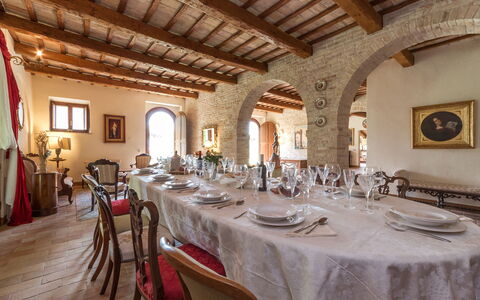Villa Ambrah 12+1: Mobilia, Soffitto, Sedia, Villa, Estate, Sala Da Pranzo, Cucina & Sala Da Pranzo Tavolo, Ristorante, Pianta Della Casa, Hotel