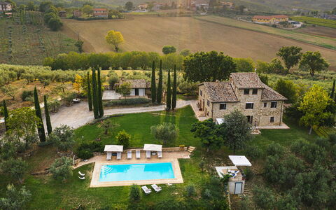 Villa di Morice 14: Casa, Zona Residenziale, Casa, Estate, Paesaggio, Tetto, Villetta, Area Rurale, Lotto, Insediamento Umano
