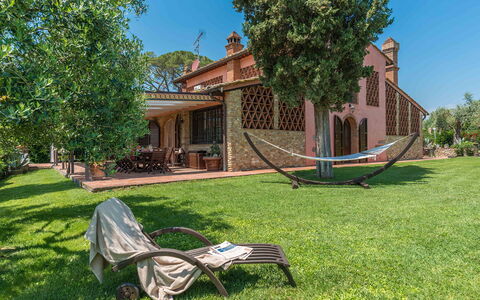 Villa Gino 8+2: Estate, Giardino, Hacienda, Agriturismo, Prato, Villa, Cortile, Landscaping, Dimora, Eco Hotel