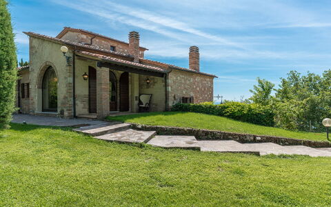 L'Alcova 8+2: Estate, Agriturismo, Villetta, Giardino, Landscaping, Villa, Hacienda, Cortile, Driveway