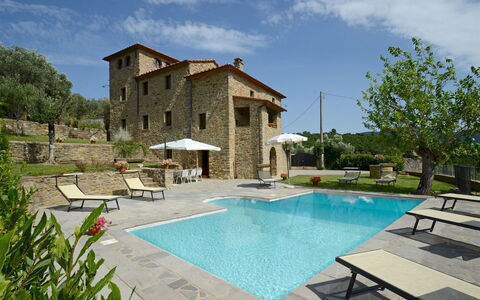 Torre la Ripa 8: Piscina, Estate, Ricorrere, Villa, Eco Hotel, Hacienda, Mobili Da Esterno, Agriturismo, Landscaping, Flagstone
