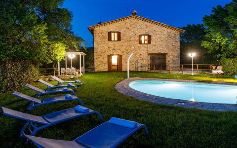 Villa Agostini 10: Piscina, Villetta, Giardino, Agriturismo, Estate, Prato, Backyard, Ricorrere, Cortile, Landscaping
