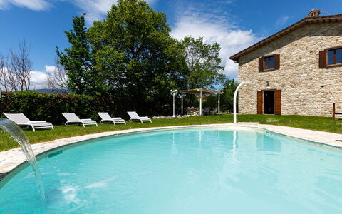 Villa Agostini 10: Blu, Piscina, Agriturismo, Estate, Ricorrere, Villa, Prato, Cortile, Landscaping, Terme