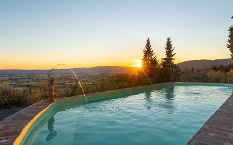 Torre al Poggio 8: Blu, Piscina, Crepuscolo, Sera, Alba, Tramonto, Eco Hotel, Afterglow