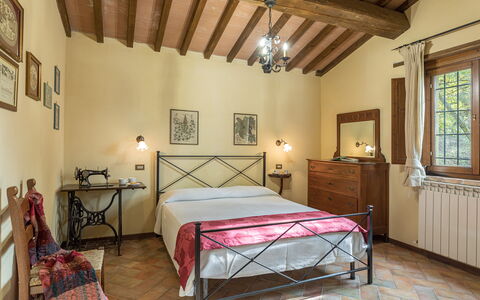 Villa Mila 6: Mobilia, Interior Design, Pavimentazione, Letto, Soffitto, Camera Da Letto, Pavimento, Camera, Casa, Telaio Del Letto