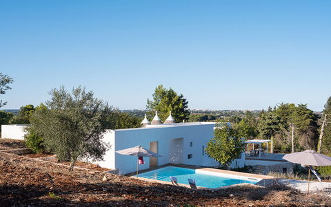 Trullo Santa Pazienza 6+3: Piscina, Materiale Composito, Shade, Estate, Landscaping, Eco Hotel, Villa, Mobili Da Esterno, Agriturismo