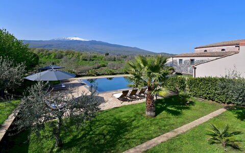 Villa Terre Normanne 10: Piscina, Ricorrere, Estate, Reflecting Pool, Giochi D'Acqua, Eco Hotel, Hacienda, Villa, Riflessione, Resort Citta '
