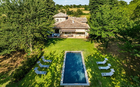Casale dei Tigli 8: Estate, Casa, Prato, Villetta, Giardino, Agriturismo, Landscaping, Dimora, Villa, Cortile