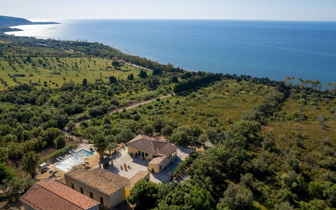 Villa le Sorbe 12: Insediamento Umano, Visione Globale, Estate, Fotografia Aerea, Ricorrere, Hacienda, Eco Hotel, Piscina, Resort Citta ', Villa