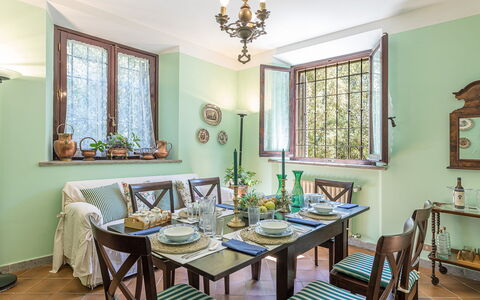 Villa Rinaldi 6: Mobilia, Interior Design, Tavolo, Legna, Sala Da Pranzo, Soffitto, Pavimentazione, Cucina & Sala Da Pranzo Tavolo, Camera, Sedia