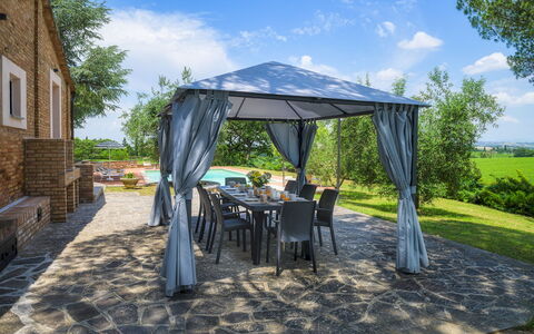 Fonte Pinella 8: Mobilia, Sedia, Mobili Da Esterno, Gazebo, Shade, Baldacchino, Tavolo, Tavolo Esterno, Giardino, Struttura Esterna