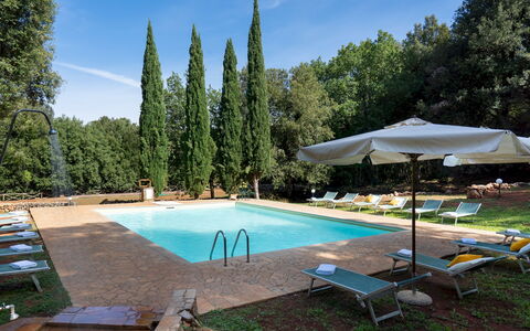 Borgo Gallinaio 32: Albero, Piscina, Shade, Hacienda, Eco Hotel, Villa, Sempreverde