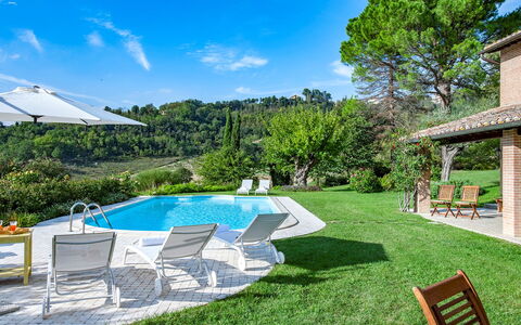 Villa Il Baiocco 8: Blu, Piscina, Ricorrere, Lotto, Eco Hotel, Giardino, Agriturismo, Prato, Estate, Villetta