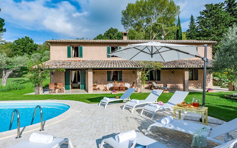 Villa Il Baiocco 8: Piscina, Prato, Estate, Agriturismo, Villa, Cortile, Landscaping, Backyard, Hacienda, Ricorrere