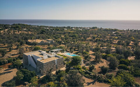 Villa la Pupazza 8: Zona Residenziale, Paesaggio, Piscina, Estate, Ricorrere, Fotografia Aerea, Visione Globale, Landscaping, Villa, Dimora