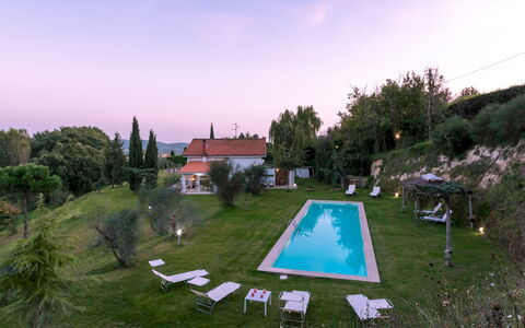 Villa Bubi 8+1: Casa, Casa, Villetta, Estate, Agriturismo, Hacienda, Backyard, Piscina, Villa, Eco Hotel