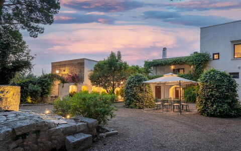 Masseria Tarsia Incuria 8+4: Arbusto, Architettura, Casa, Lotto, Estate, Giardino, Landscaping, Hacienda, Cortile