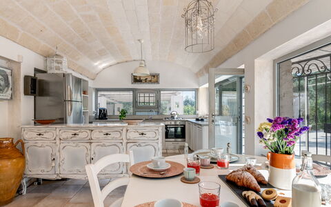 Pigreco 6+2: Mobilia, Interior Design, Pavimentazione, Casa, Tavolo, Cucina & Sala Da Pranzo Tavolo, Cucina, Soffitto, Controsoffitto, Sedia