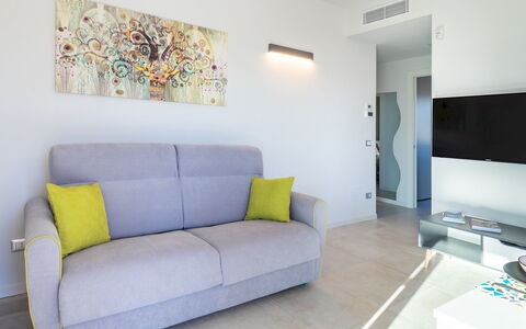 Tramonto Albese 4: Interior Design, Mobilia, Pavimentazione, Appartamento, Pavimento, Divano, Soggiorno, Camera, Casa