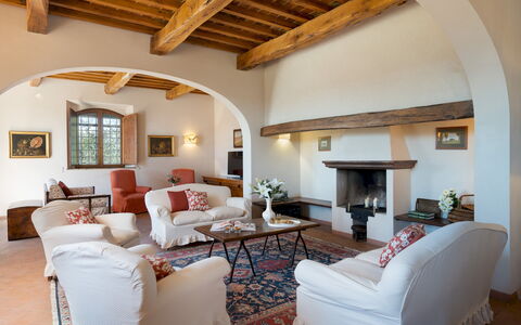 Cosciano 12: Mobilia, Interior Design, Parete, Divano, Pavimentazione, Soffitto, Soggiorno, Casa, Camera, Tavolo
