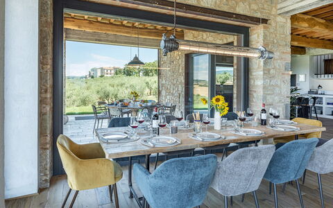 Casale the Place 6+2: Cucina & Sala Da Pranzo Tavolo, Mobilia, Tavolo, Sedia, Materiali Naturali, Sala Da Pranzo, Design, Ristorante, Villa, Fascio