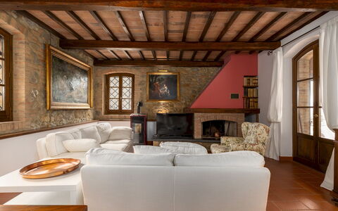 Villa Binetti 7: Mobilia, Interior Design, Pavimentazione, Parete, Pavimento, Legna, Divano, Soffitto, Soggiorno, Camera