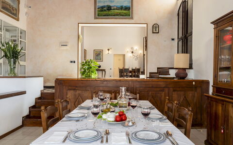 Villa Bel Panorama 8: Mobilia, Interior Design, Tavolo, Legna, Pavimentazione, Cucina & Sala Da Pranzo Tavolo, Soffitto, Camera, Sala Da Pranzo, Illuminazione