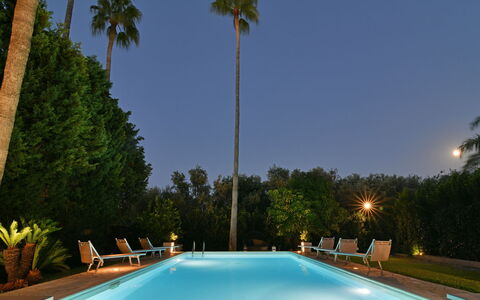 Villa Afrodite 8: Piscina, Ricorrere, Mobili Da Esterno, Eco Hotel, Shade, Tempo Libero, Terme, Hotel, Lettino
