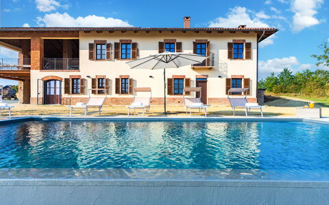 Casa Leonarda 8+2: Piscina, Ricorrere, Mobili Da Esterno, Estate, Villa, Eco Hotel, Hotel, Hacienda, Agriturismo, Sedia