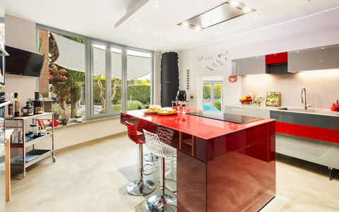 Villa Tiberio 6+2: Interior Design, Mobilia, Cucina, Pavimentazione, Controsoffitto, Soffitto, Pavimento, Illuminazione, Cabinetry, Elettrodomestico Da Cucina