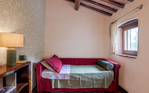La Leopoldina 6: Mobilia, Interior Design, Parete, Legna, Pavimentazione, Pavimento, Camera, Letto, Camera Da Letto, Tessile