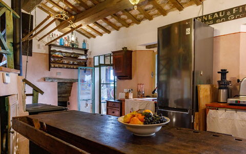 Casalina 8: Mobilia, Legna, Interior Design, Pavimentazione, Soffitto, Cucina, Pavimento, Controsoffitto, Illuminazione, Camera
