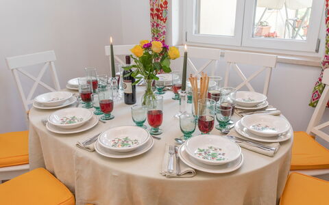 La Collina degli Ulivi 8+2: Mobilia, Tavola, Tavolo, Tovaglia, Serveware, Dishware, Biancheria, Sala Da Pranzo, Tessile