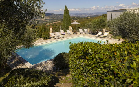 Brightline Villa 8: Piscina, Estate, Villa, Agriturismo, Landscaping, Eco Hotel, Paesino Di Montagna, Ricorrere, Hacienda
