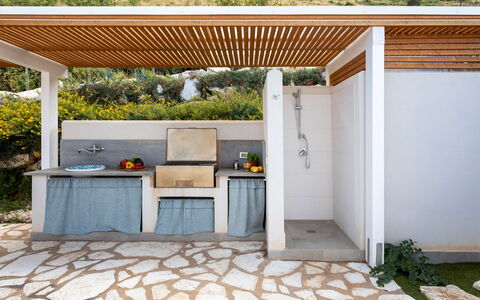Villa dei Sospiri 4: Shade, Mobili Da Esterno, Giardino, Struttura Esterna, Cucina, Color Legno, Design, Backyard, Pergola, Pianta Della Casa