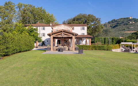 Villa Ginevra 12: Casa, Estate, Giardino, Agriturismo, Dimora, Hacienda, Villetta, Villa, Landscaping, Cortile