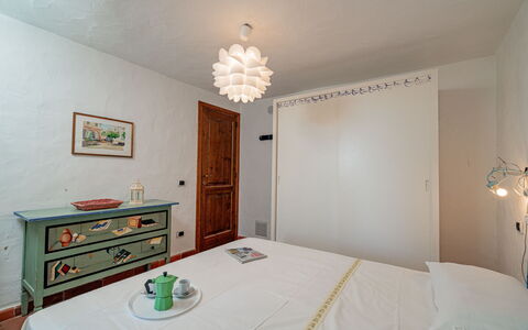 Villa Pitrizzina 8: Mobilia, Interior Design, Parete, Camera Da Letto, Legna, Letto, Camera, Soffitto, Pavimentazione, Pavimento