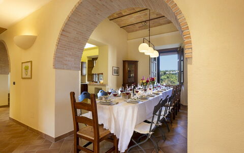 Villa Cusano 18: Mobilia, Interior Design, Parete, Soffitto, Tavolo, Sedia, Cucina & Sala Da Pranzo Tavolo, Sala Da Pranzo, Pavimentazione, Camera