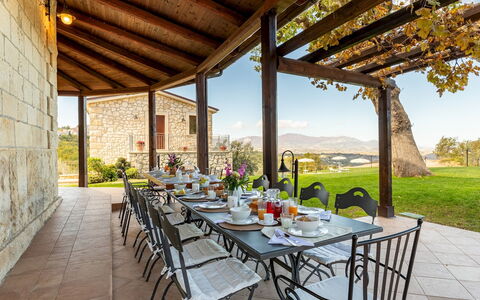 Villa Cusano 18: Mobilia, Lotto, Estate, Agriturismo, Ricorrere, Giardino, Eco Hotel, Sedia, Mobili Da Esterno, Landscaping
