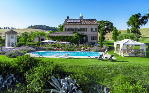 Casa Sant'Elia 7+3: Piscina, Tempo Libero, Ricorrere, Ricreazione, Estate, Ombrello, Eco Hotel, Giardino, Mobili Da Esterno, Agriturismo