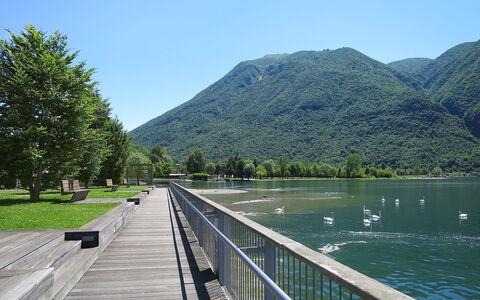 Casa Burli: Acqua, Risorse Idriche, Corpo D'Acqua, Waterway, Banca, Alveo, Collina, Highland, Lago, Hill Station