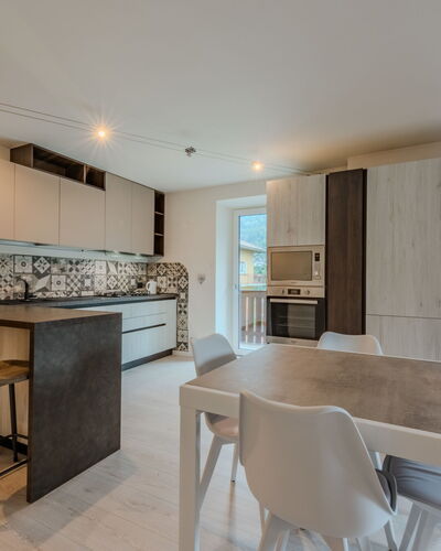 Federica: Mobilia, Interior Design, Pavimentazione, Pavimento, Legna, Controsoffitto, Soffitto, Cucina, Pavimento In Legno, Lampada