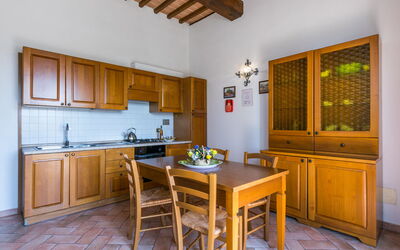 Alloggio:&nbsp;Montereggi 815.2