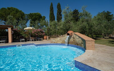 Montelopio: Acqua, Pianta, Piscina, Cielo, Natura, Azzurro, Tempo Libero, Albero, Materiale Composito, Immobiliare