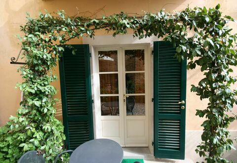 Santo Agostino: Proprietà, Casa, Casa, Costruzione, Finestra, Immobiliare, Porta, Architettura, Facciata, Albero