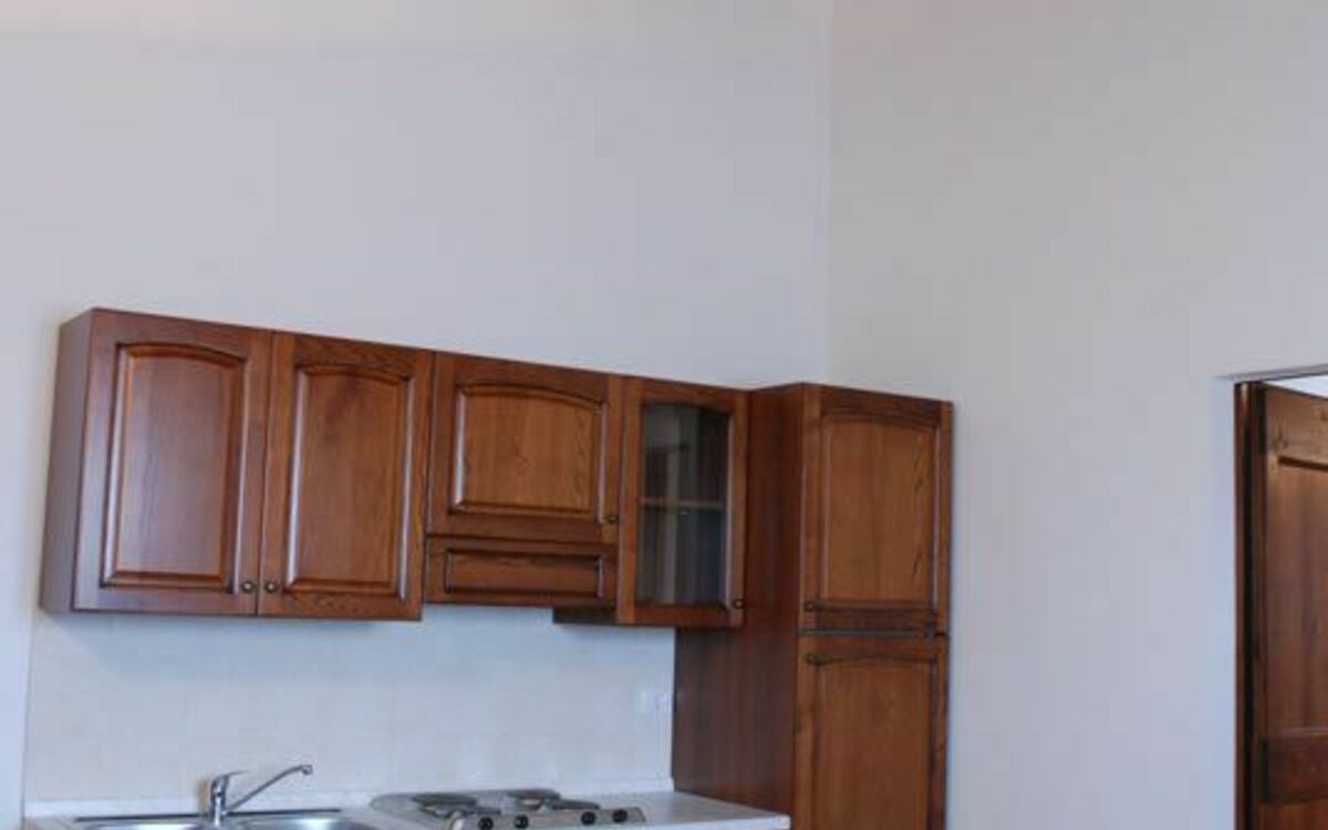 Alloggio:&nbsp;Ginestra