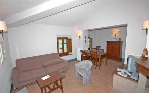 Fornacino: Camera, Proprietà, Mobilia, Costruzione, Pavimento, Interior Design, Casa, Suite, Soggiorno, Immobiliare