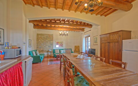 Il Frantoio: Camera, Proprietà, Costruzione, Mobilia, Soffitto, Controsoffitto, Cucina, Casa, Immobiliare, Pavimento